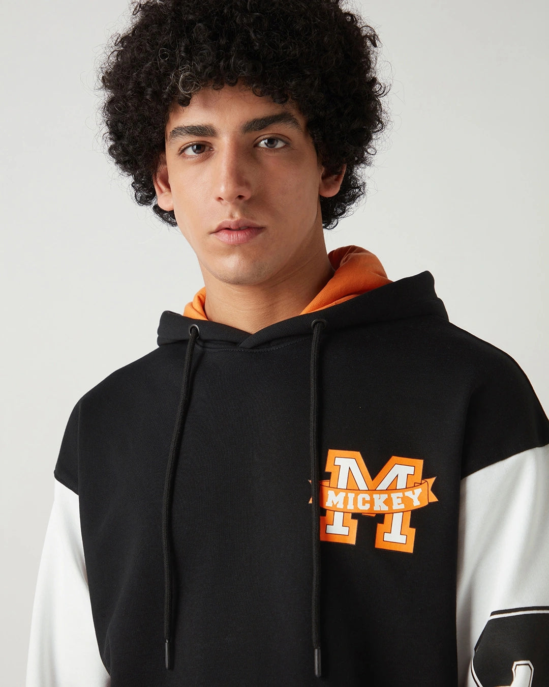 OFFICIAL DISNEY MERCHANDISE